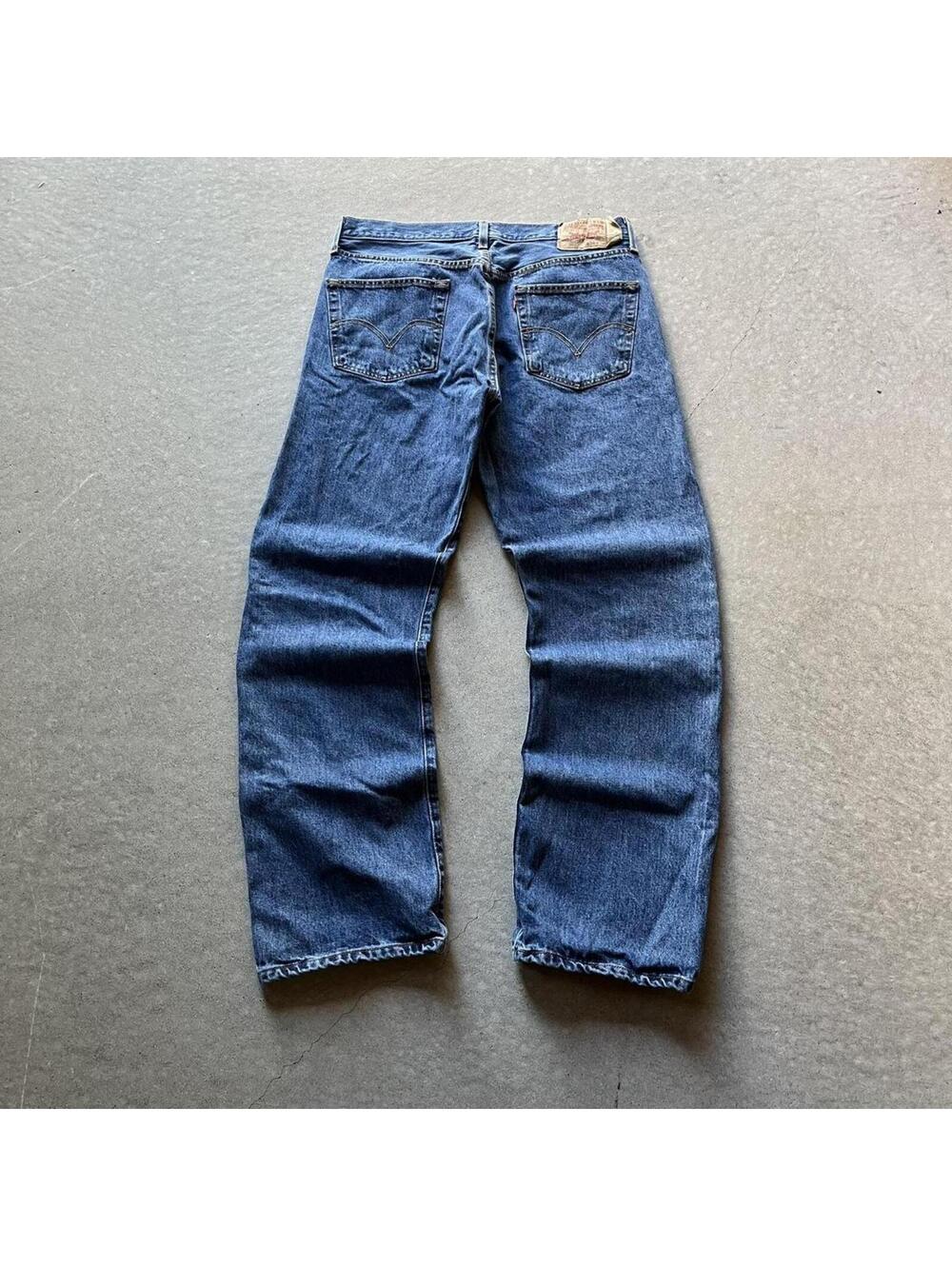 Vintage Levis 501 Jeans Mens 36x32 Blue Denim Button Fly Medium Wash 2007 Y2K
